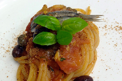 la risacca blu restaurant seefood milan Spaghetti Salmon and Anchovies